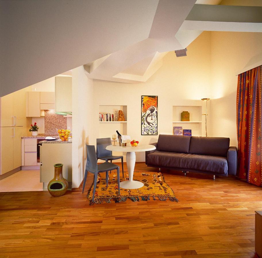 Schlossquadrat Apartment 16 Vienna Exterior photo